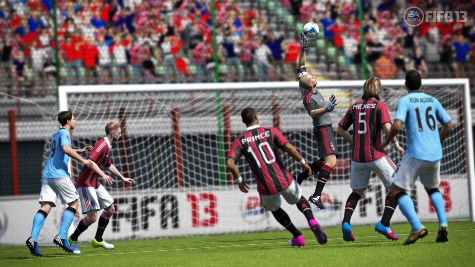 Hacker sollen es in FIFA 13 scherer haben, verspricht EA-Präsidet Frank Gibeau.