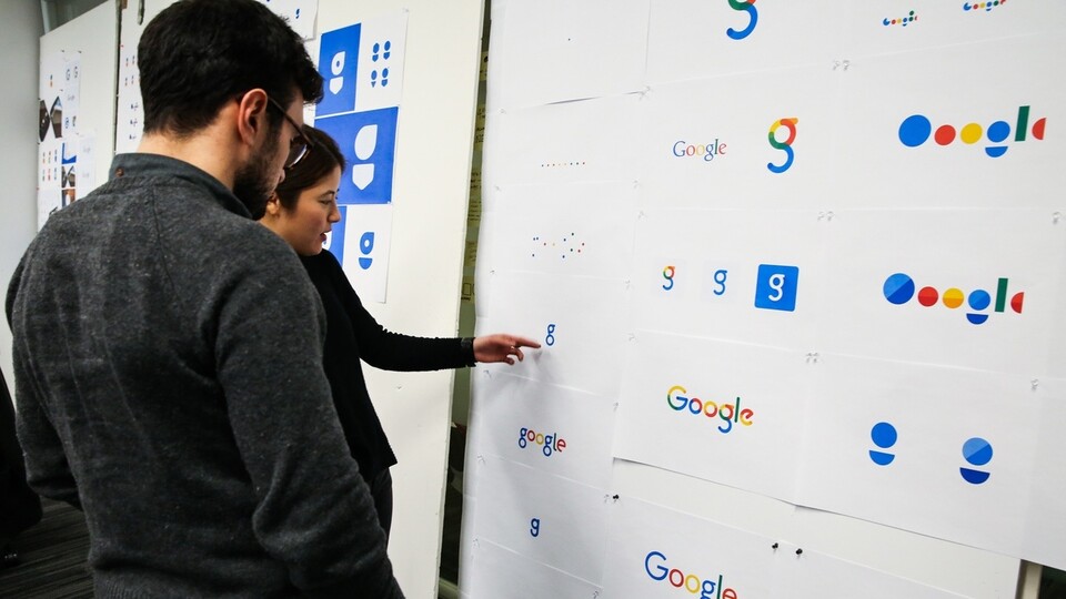 Das neue Google Logo und erste Designentwürfe. (Bildquelle: Google)