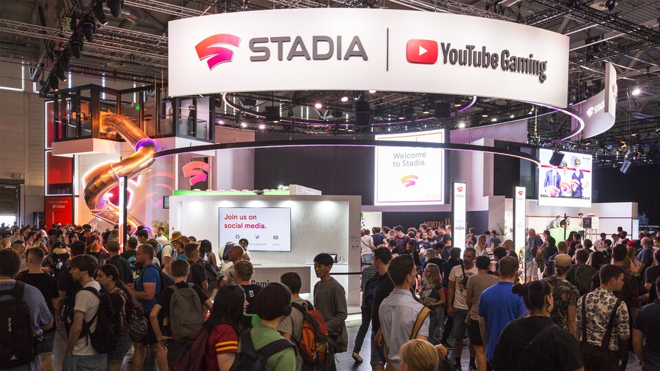 Auf der gamescom war Google mit einem großen Stand vertreten, um Besuchern die Vorteile von Stadia zu vermitteln. (Foto: Koelnmesse)