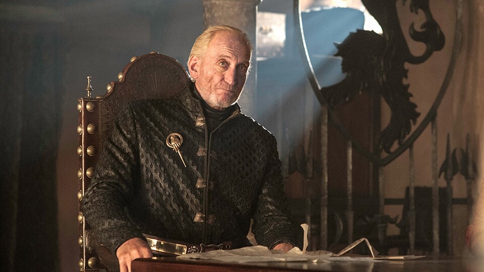 Tywin Lannister, gespielt von Charles Dance.