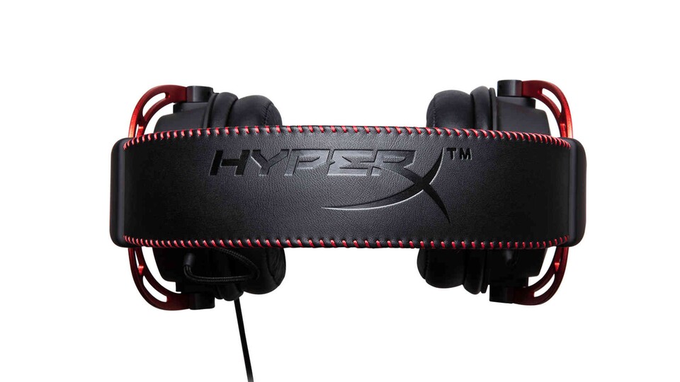 Der Bügel ist etwas größer als beim HyperX Cloud II, wodurch das Headset auch für größere Köpfe geeignet ist.