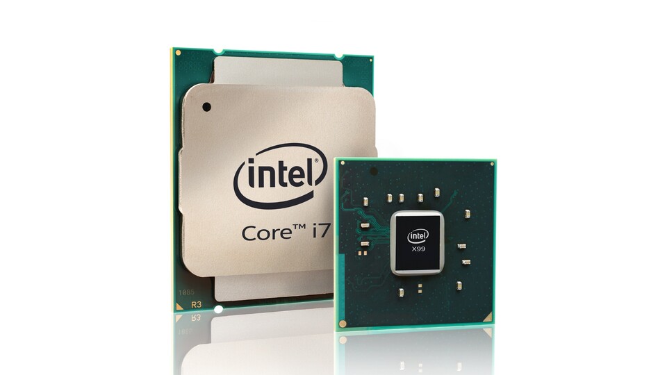 Der Preis für Intels ersten Achtkerner ist happig, er kostet etwa 940 Euro. Die kleinen Brüder Core i7 5930K (540 Euro) und Core i7 5820K (360 Euro) haben jeweils sechs Kerne.