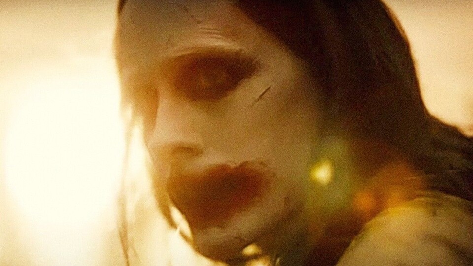 Nach Suicide Squad kehrt Jared Leto als Batmans Erzeind Joker für Zack Snyders Justice League zurück. Bildquelle: HBO/Warner Bros. Entertainment