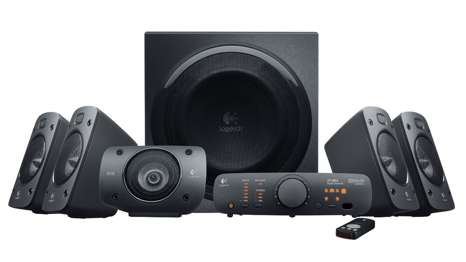 Das Logitech Z906 vereint einen kräftigen Subwoofer mit 5 Satellitenlautsprechern - perfekt geeignet also um die Immersion guter Spiele zu steigern.