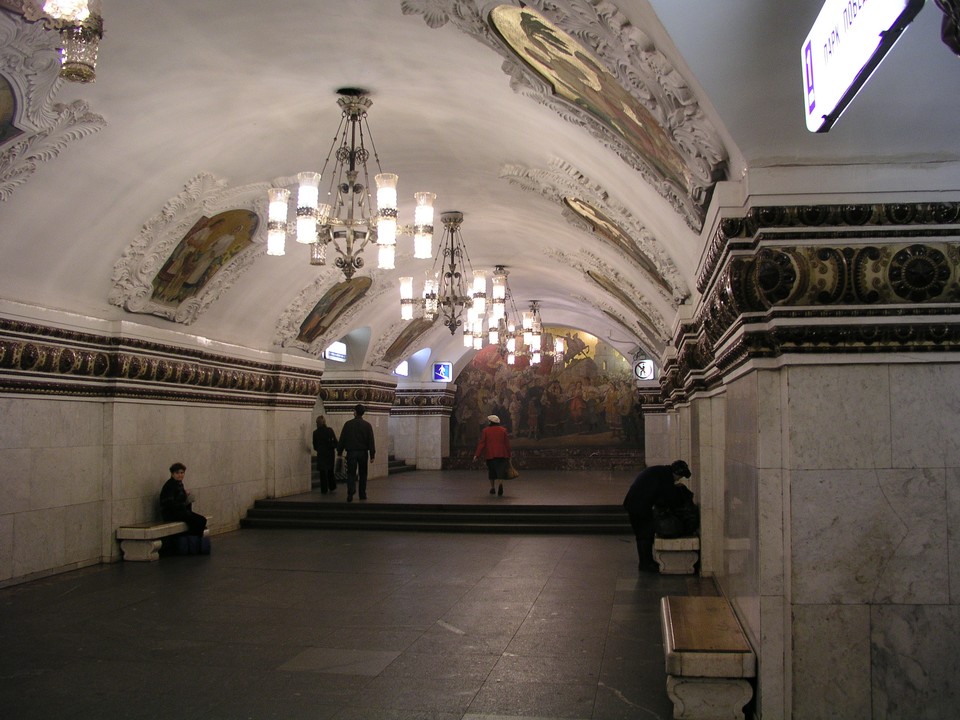 Die Moskauer U-Bahn ist beeindruckend, nicht nur in Metro 2033
