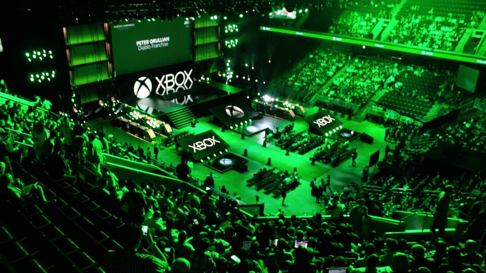Microsoft verbindet dank Xbox Live Konsolen mit PCs auf Windows 10.