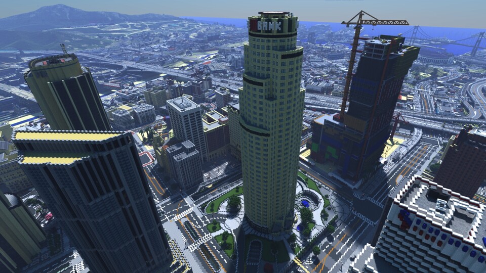 Der Blick über Klötzchen-Downtown Los Santos aus GTA 5 in Minecraft.
