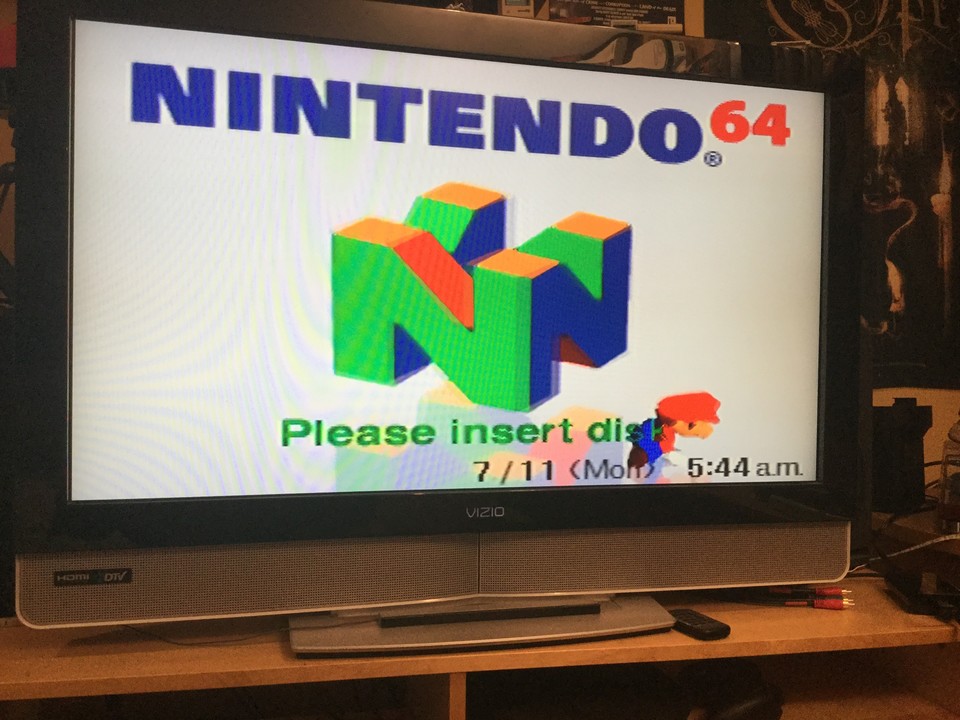 Dieses Menü ist nach dem Start der US-Version der N64DD-Konsole zu sehen.