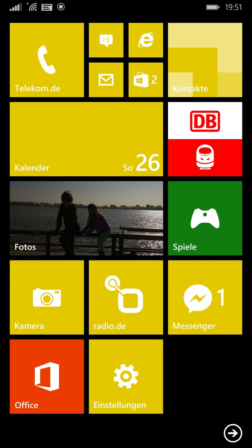 Windows Phone 8.1 ist (unter anderem) dank der Kacheln auch für Einsteiger leicht zu bedienen. 