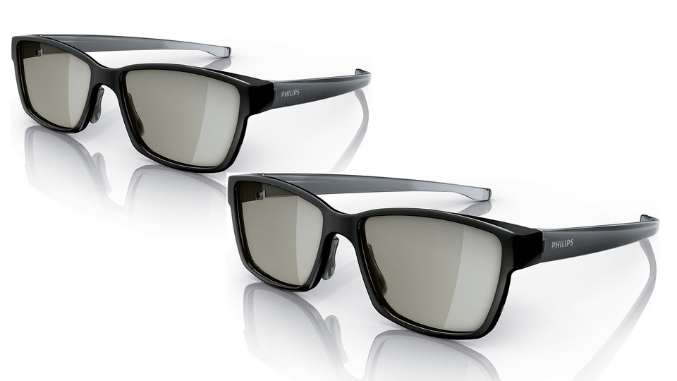 Zum Lieferumfang des Philips 47PFL6008K gehören vier passive Polfilter-3D-Brillen.