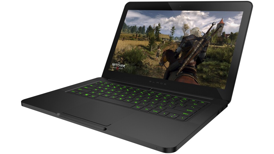 Das Razer Blade nutzt ein seltenes IGZO-Panel mit der Auflösung 3200x1800, in anspruchsvollen Spielen sind bei dieser Auflösung aber meist keine flüssigen Bildraten möglich.