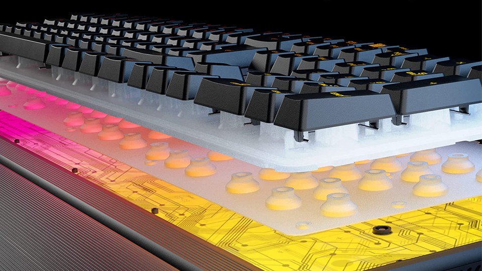 Die Roccat Magma ist eine solide Einsteiger-Tastatur mit Rubberdome- Technik und schicker RGB-Beleuchtung.