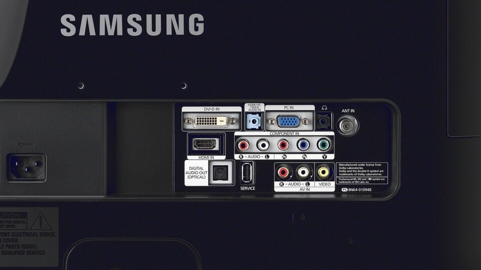 Der Samsung Syncmaster P2770HD bietet eine Vielzahl an Anchlussmöglichkeiten.