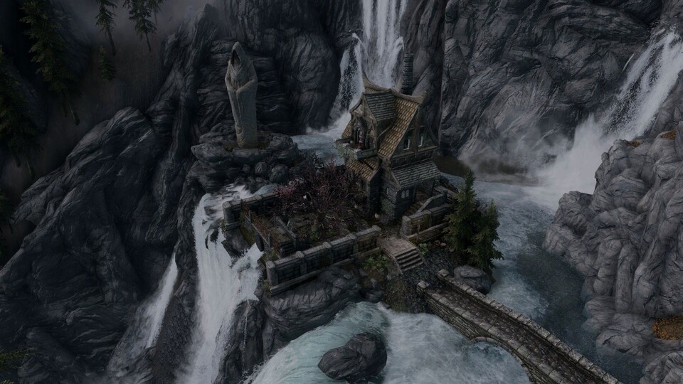Perfekte Lage: Das Dragon Falls Manor liegt zwischen den höchsten Wasserfällen in Himmelsrand.