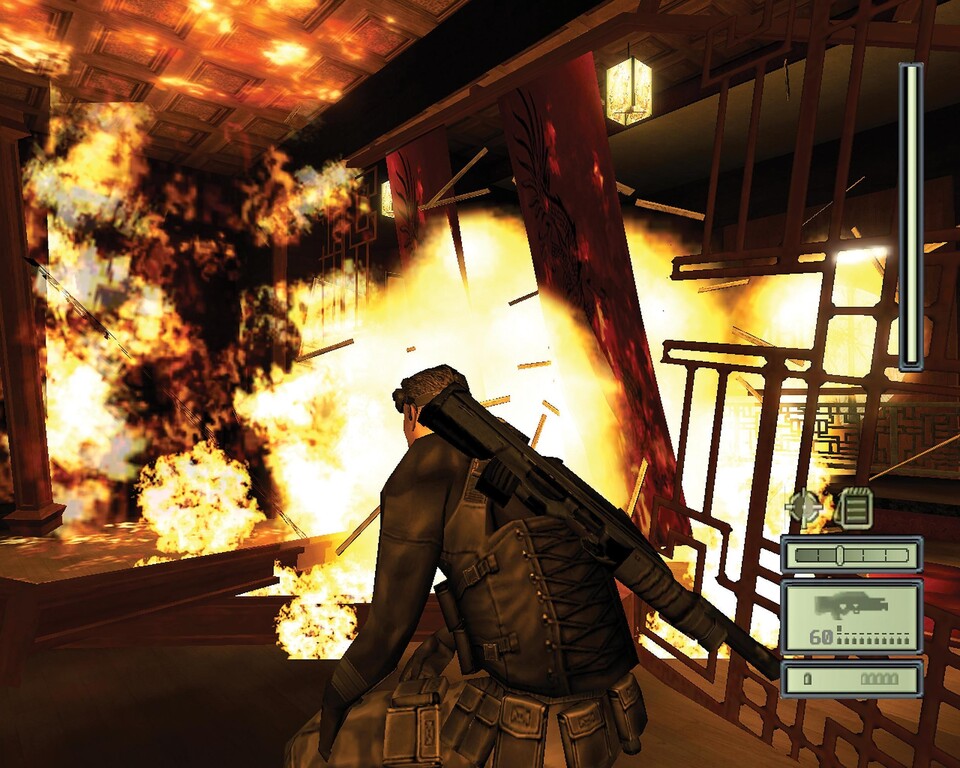 Sam Fisher sucht in diesem brennenden Gebäude nach einem Informanten. Die Flammen sehen dank Unreal-Engine extrem realistisch aus. (1280 x 1024)