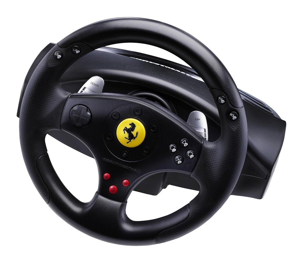 Mit 40 Euro gehört das Ferrari GT Experience zu den günstigsten Lenkrädern überhaupt.