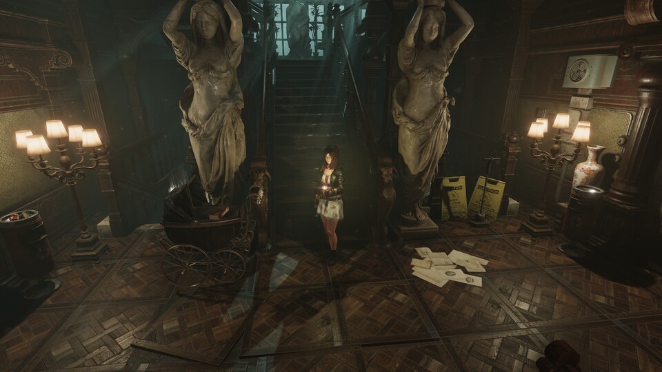 Besonders in der Haupthalle des Anwesens lässt Tormented Souls die Effektmuskeln spielen. Auf älteren Rechnern lässt das die Bildrate einbrechen