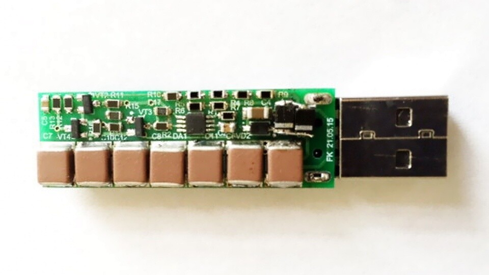 Der USB Killer kann USB-Ports und Mainboards zerstören. (Bildquelle: Indiegogo)