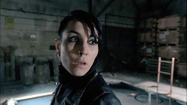 Lisbeth Salander (Noomi Rapace) 