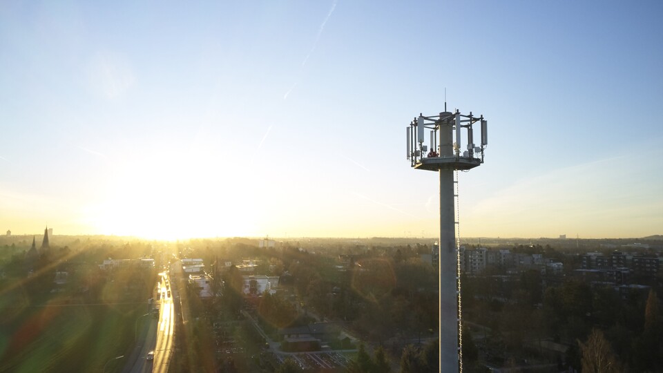 Im Grenzgebiet Deutschlands hat Vodafone im Zuge einer Gesetzsänderungen 50 LTE-Masten aktiviert.