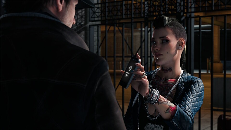 Clara gibt Aiden zu Beginn des Spiels das Smartphone, mit dem er alles hacken kann.