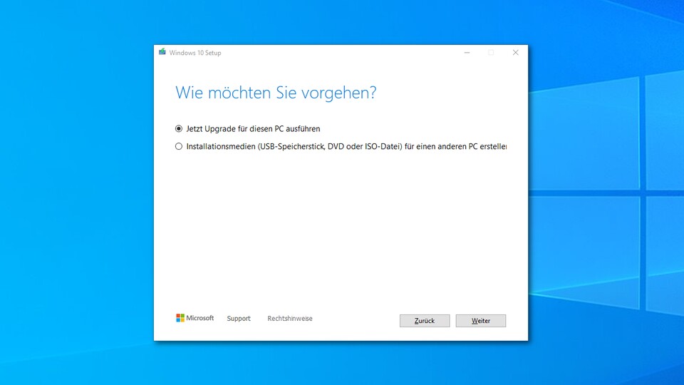 Ein bequemer Weg, zu Windows 10 zu wechseln besteht in der Installation aus Windows 7 heraus. Will man unnötige Altlasten zuverlässig loswerden, empfiehlt sich dagegen eine frische Neuinstallation.