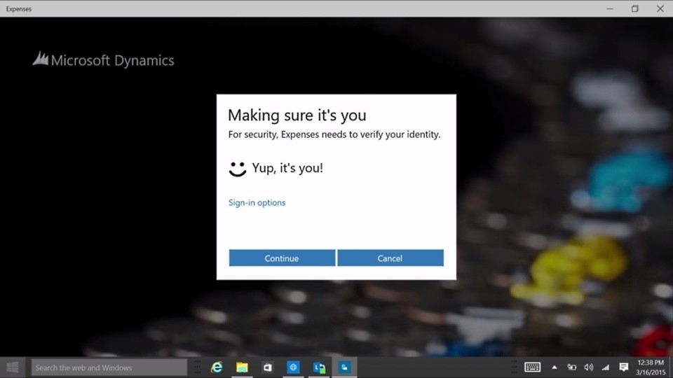 Windows Hello erkennt den Nutzer über angeschlossene biometrische Scanner oder Kameras.