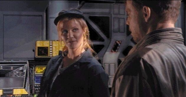 Pornostar Ginger Lynn in ihrer Wing-Commander-Rolle als Mechanikerin Rachel.