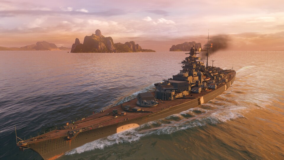 Die mächtige Bismarck segelt durch den malerischen, vom Sonnenuntergang erleuchteten Pazifik.