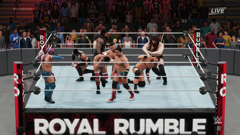 Im Royal Rumble kommt es meist zu großem Chaos im Ring. Der Screenshot stammt allerdings aus WWE 2K18, denn aus dem neuen Spiel gibt es bislang noch keine Bilder.