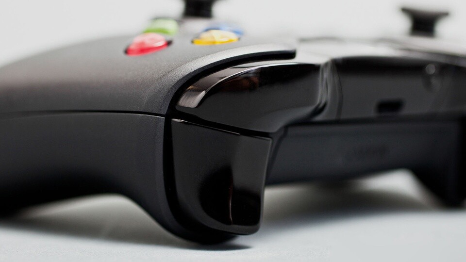 Der Xbox One Controller soll laut Gerüchten keine offizielle Treiberunterstützung erhalten, Microsoft verneint dies jedoch vehement.