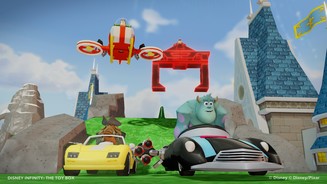 Disney Infinity: Die ToyboxAuch Objekte aus Disney-Filmen die bisher nicht als Playset angekündigt sind können verwendet werden. Wie der Deaktivierer aus Tron.