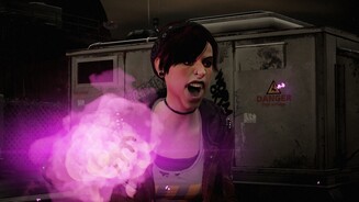 Infamous: First LightIn den Kampfarenen treten wir gegen Hologrammgegner an - zu erkennen am bläulichen Schimmern der Körper.