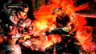Ninja Gaiden 3Fängt Ryus Schwertarm zu glühen an, wird es Zeit für die Ultimate Technique, bei der er sich von Gegner zu Gegner beamt.