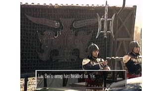 Even some option screens, such as here where you order your troops to battle, feature pictures taken from a Romance of the Three Kingdoms video.