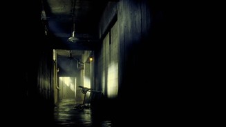 The Evil Within - Szenen aus dem Live-Action-TrailerNicht nur die Irrenanstalt sondern auch das Umland soll der Spieler in The Evil Within erforschen dürfen.