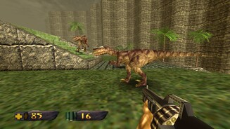 Turok: Dinosaur HunterKeine Artenvielfalt: Primär bekommt es unser tapferer Dinojäger mit solchen Raptoren zu tun.