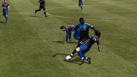 FIFA 12 im Test - Kniefall vor dem Fußball