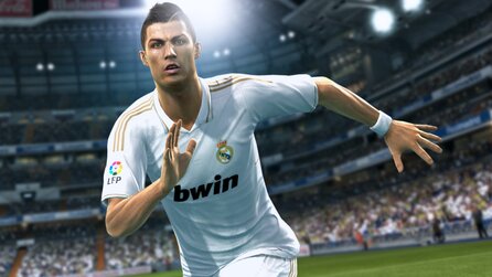 Pro Evolution Soccer 2013 - Release-Termin für Patch 1.03, bringt Verbesserungen am 2vs2-Modus