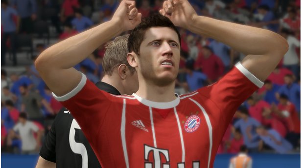 FIFA 18Bayern-Stürmer Robert Lewandowski steht der Ärger über die verpasste Torchance ins hölzern animierte Gesicht geschrieben.