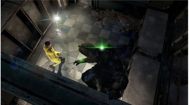 Splinter Cell: BlacklistSam Fishers Geheiimwaffe sind die Schatten, in denen er sich versteckt, um aus dem Hinterhalt seine Gegner zu erledigen.