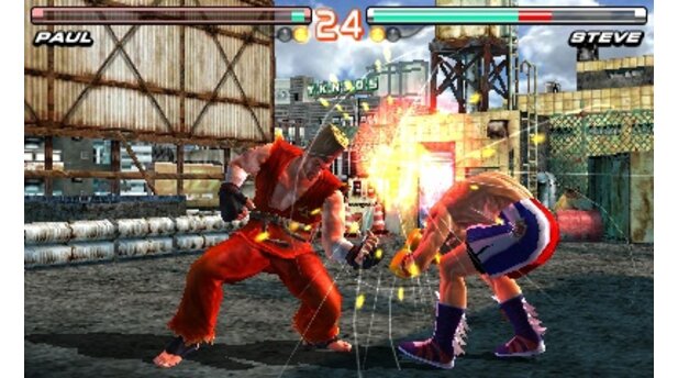 Tekken 3D Prime EditionTreffer inszeniert das Spiel serientypisch mit bunten Effekten.