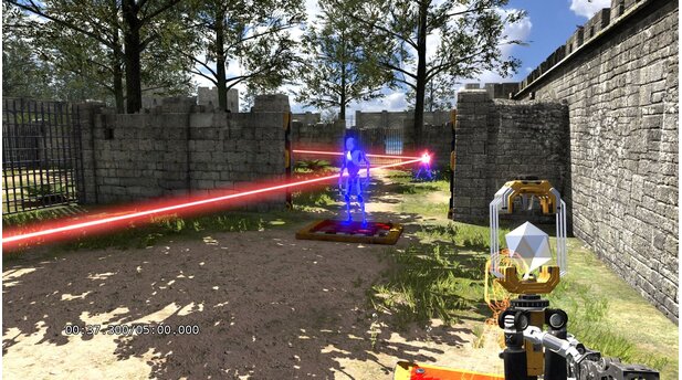 The Talos Principle: Road to GehennaUnser virtuelles Abbild betätigt Druckplatten, damit ein virtueller Konnektor einen echten Laserstrahl weiterleitet. Alles klar?