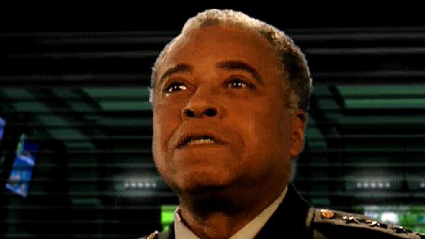 James Earl Jones – Command & Conquer: Tiberian Sun (1999)James Earl Jones kennt man aus Filmen wie Dr. Seltsam, oder wie ich lernte, die Bombe zu lieben (1964), Die große, weiße Hoffnung (1970), Jagd auf Roter Oktober (1990) oder als Stimme von Darth Vader in den Star-Wars-Filmen. In der jüngeren Zeit hat er Gastauftritte in Serien wie Two and a Half Men, Dr. House und The Big Bang Theory.