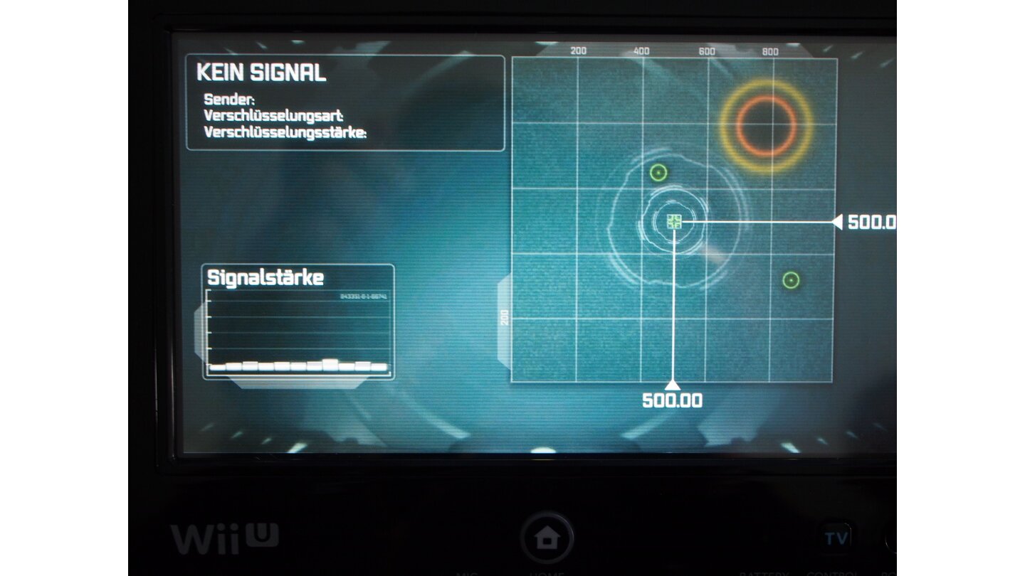 Batman: Arkham City - Armoured EditionUm ein Funksignal zu orten, müsst ihr auf dem GamePad auf den orangen Kreis tippen.