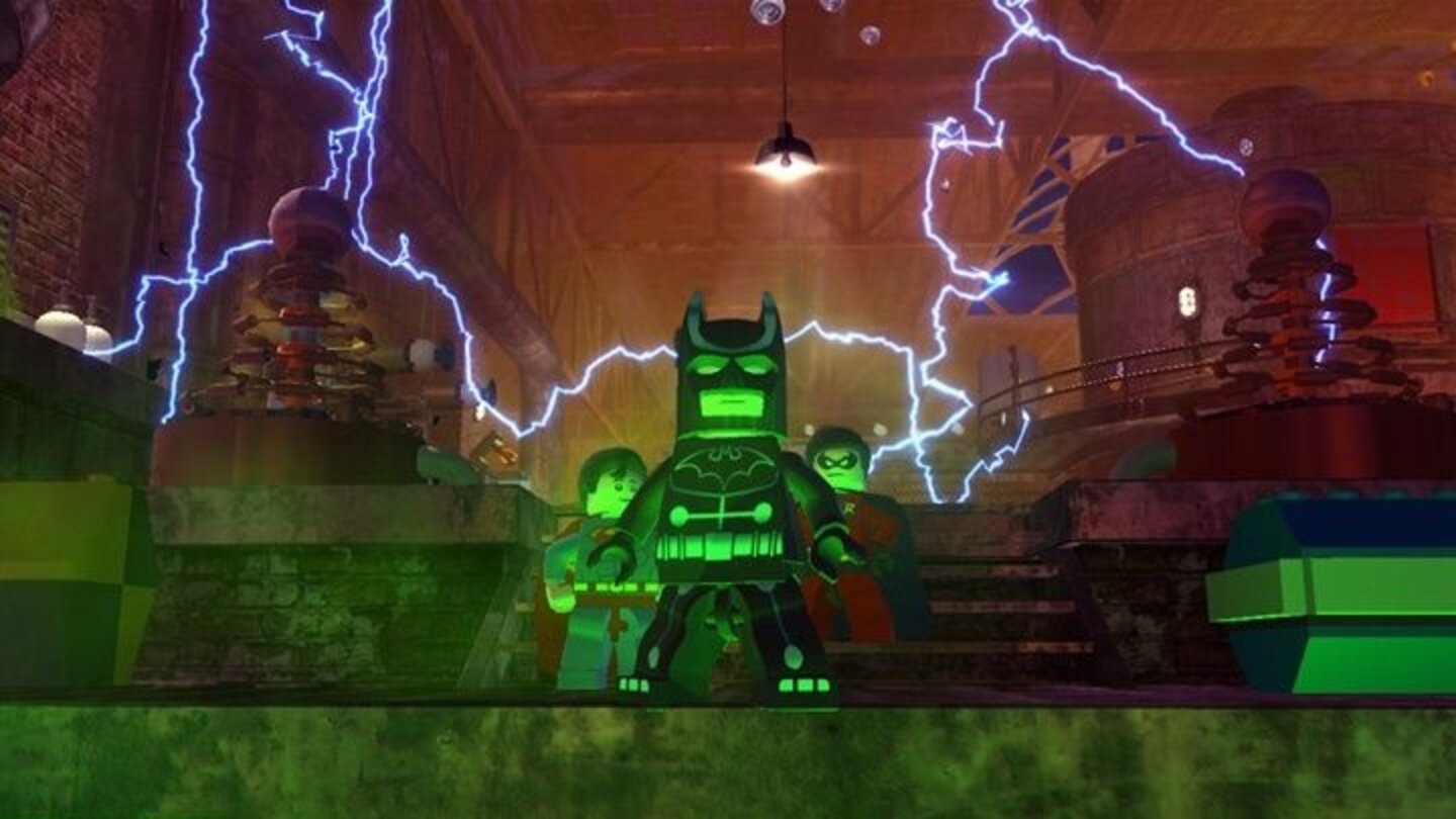 LEGO Batman 2: DC Super Heroes (2012)Batman goes Open World. Für ein LEGO-Spiel bietet der Nachfolger zu LEGO Batman: The Videogame einige große Neuerungen. Allem voran natürlich das frei begehbare Gotham, das man allein oder mit einem Partner im Splitscreen erkunden kann. Der Zusatz DC Super Heroes zeugt darüber hinaus von dem erweiterten Fokus: Hier tritt der ganze DC-Kosmos auf – von Batmans Kumpel Superman über Green Lantern bis zu Gorilla Grodd.