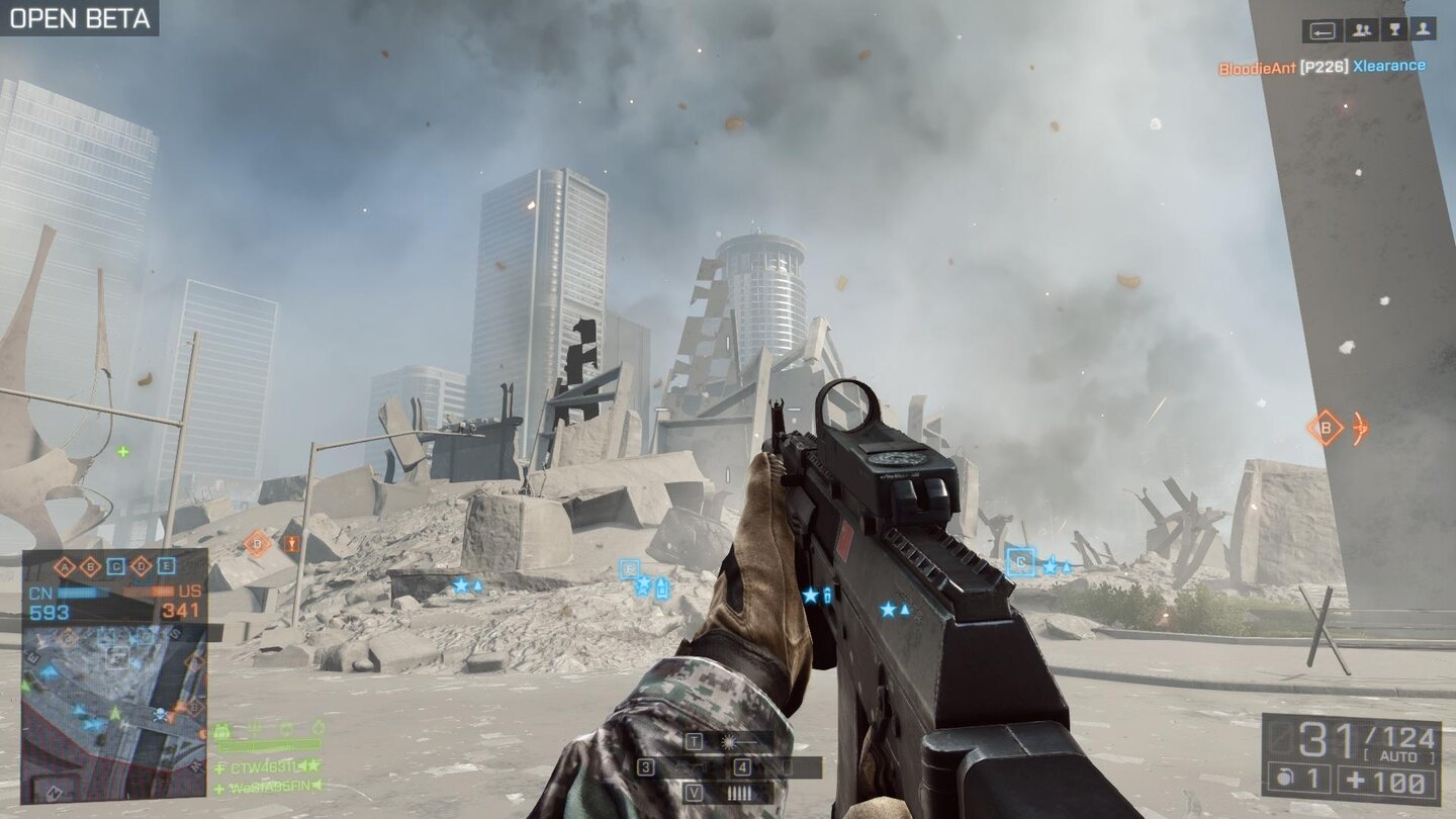 Battlefield 4 - Multiplayer-BetaDer Wolkenkratzer ist weg: Jetzt wird die Sicht durch dicke Staubwolken erschwert.