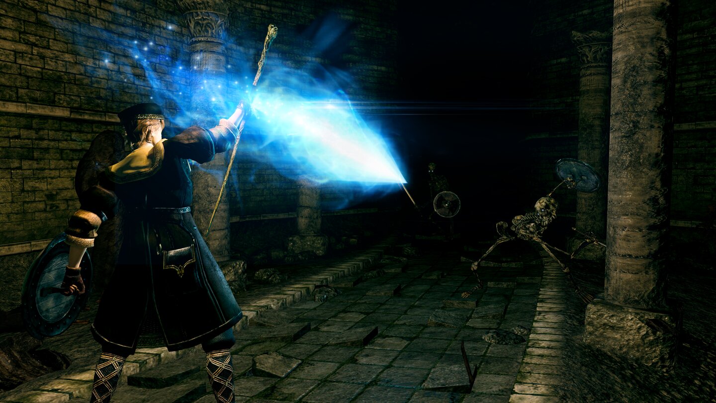 Dark Souls: RemasteredDie Feuer- und Lichteffekte sehen im Remaster wesentlich plastischer aus als im Original.