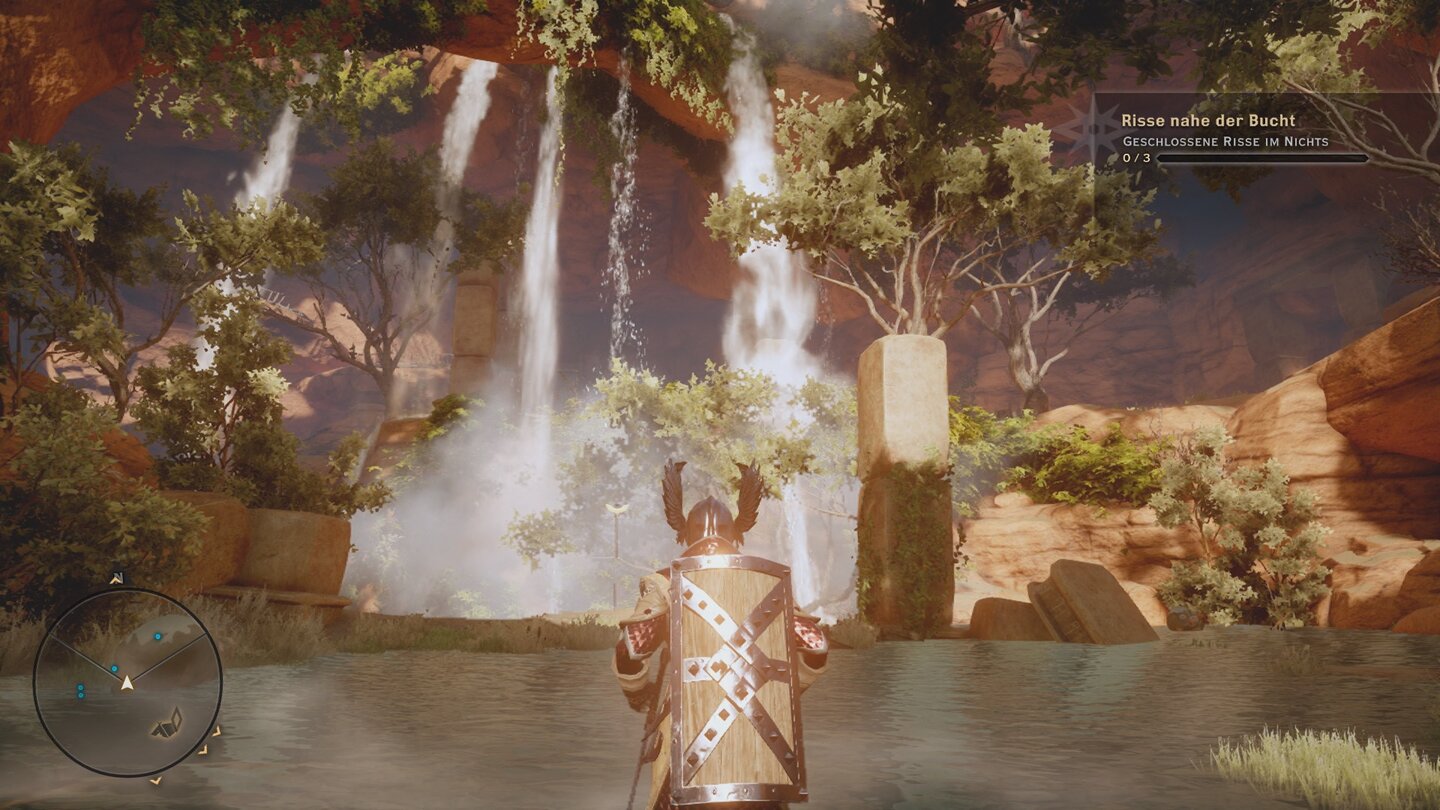 Dragon Age: Inquisition (Xbox One)Hinter diesen malerischen Wasserfällen versteckt sich ein hochinteressanter Tempel