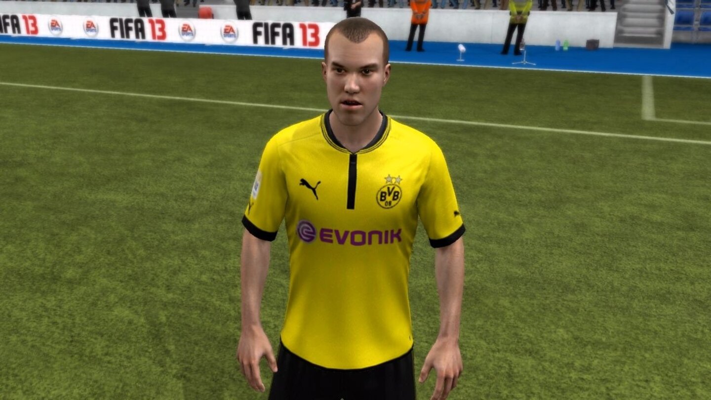 Gesichtervergleich: FIFA 13 gegen Original-FotosKevin Großkreutz (Borussia Dortmund) in Fifa 13